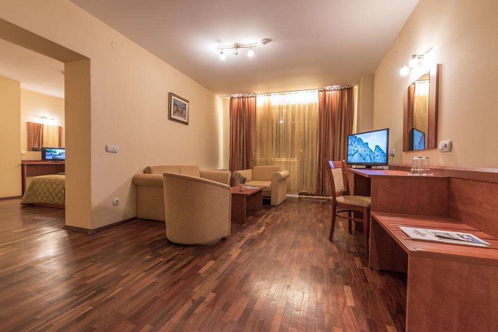 Hotel Hermes Банско Экстерьер фото